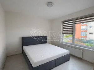 Pronájem bytu 2+kk, Praha - Stodůlky, Toufarova, 58 m2