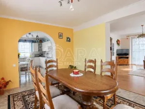 Prodej rodinného domu, Věšín, 220 m2
