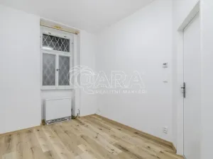 Pronájem bytu 3+1, Praha - Žižkov, Dalimilova, 82 m2