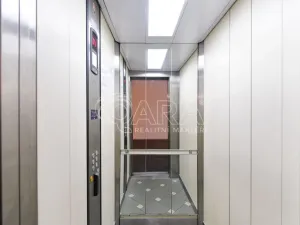 Pronájem kanceláře, Praha - Nové Město, Spálená, 127 m2