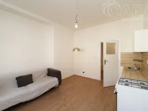 Pronájem bytu 2+1, Praha - Břevnov, Veleslavínská, 69 m2