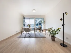 Pronájem bytu 1+kk, Praha - Hloubětín, Poděbradská, 39 m2