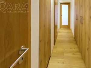 Pronájem bytu 3+kk, Praha - Vinohrady, Nad Primaskou, 56 m2