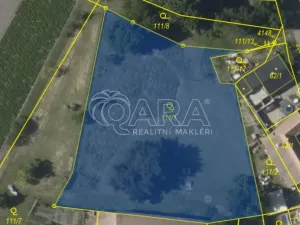 Prodej komerčního pozemku, Třebenice, Zimmerova, 2527 m2