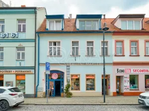 Prodej rodinného domu, Dobříš, Mírové náměstí, 450 m2