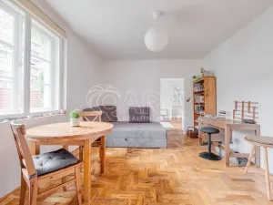 Prodej rodinného domu, Dobříš, Mírové náměstí, 450 m2