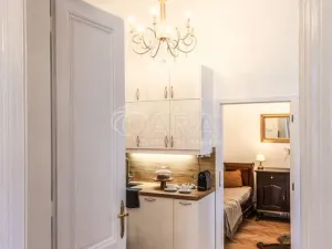 Prodej bytu 2+1, Praha - Smíchov, Janáčkovo nábřeží, 65 m2