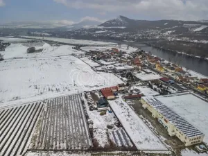 Prodej komerčního pozemku, Mlékojedy, 3769 m2