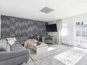 Prodej rodinného domu, Průhonice, U Cihelny, 200 m2