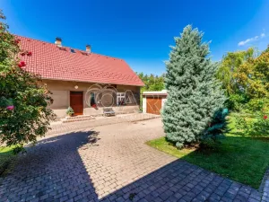 Prodej rodinného domu, Velký Chlumec, 97 m2