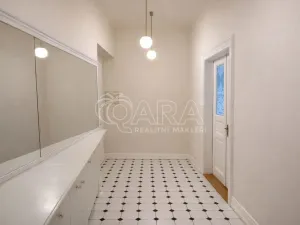 Pronájem bytu 4+1, Praha - Josefov, Pařížská, 151 m2