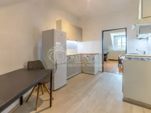 Pronájem bytu 2+kk, Praha - Braník, Pod vinohradem, 38 m2