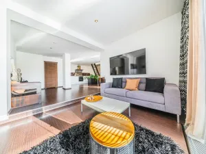 Prodej rodinného domu, Kladno, U zastávky, 176 m2