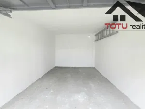 Prodej garáže, Jaroměř, 21 m2