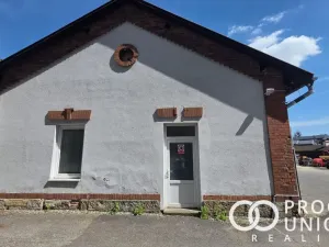 Pronájem obchodního prostoru, Rožnov pod Radhoštěm, 45 m2