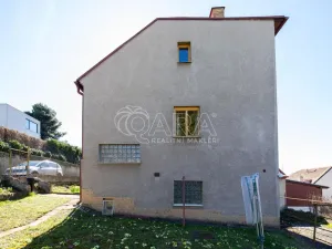 Prodej rodinného domu, Praha - Suchdol, Stržná, 233 m2