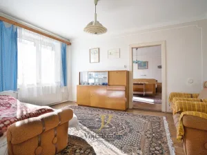 Prodej výrobních prostor, Tršice, 1544 m2