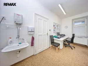 Prodej obchodního prostoru, Olomouc - Bělidla, Roháče z Dubé, 92 m2