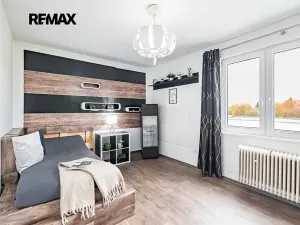 Prodej rodinného domu, Panenské Břežany, K dálnici, 202 m2