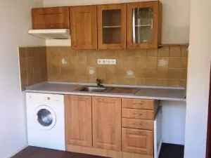 Pronájem bytu 1+kk, Chomutov, Kostnická, 20 m2