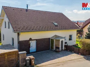 Prodej rodinného domu, Česká Lípa, Boženy Němcové, 204 m2