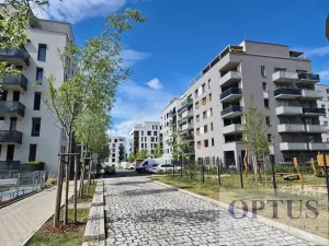 Pronájem bytu 3+kk, Praha - Hloubětín, Waltariho, 73 m2
