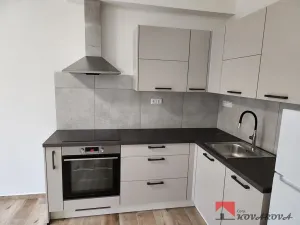 Pronájem bytu 2+kk, Kralupy nad Vltavou, Souběžná, 38 m2