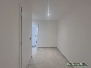 Pronájem bytu 2+kk, Praha - Letňany, Ostravská, 40 m2