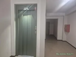 Pronájem bytu 2+kk, Praha - Letňany, Ostravská, 40 m2