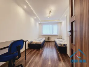 Pronájem bytu 3+kk, Praha - Černý Most, Cíglerova, 70 m2