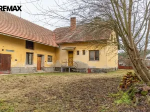 Prodej zemědělské usedlosti, Vrchotovy Janovice, 435 m2