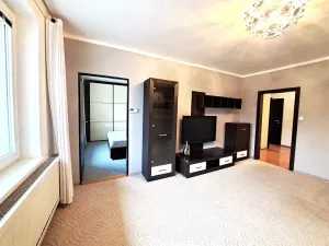 Pronájem bytu 3+1, Zlín, Tyršova, 75 m2