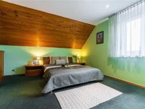 Prodej rodinného domu, Zeleneč, Zahradní, 203 m2