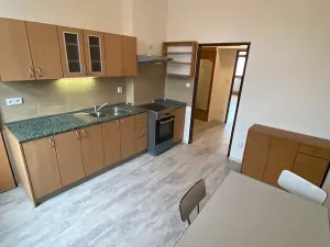 Pronájem bytu 3+1, Praha - Radotín, Horymírovo náměstí, 94 m2