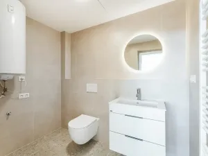 Prodej bytu 2+kk, Praha - Libeň, Zenklova, 48 m2