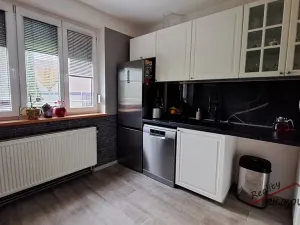 Pronájem bytu 4+1, Jenštejn, Radonická, 70 m2