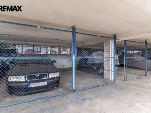 Prodej garážového stání, Praha - Podolí, Milevská, 12 m2