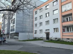 Pronájem bytu 2+1, Praha - Břevnov, Brunclíkova, 52 m2