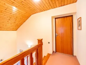Prodej rodinného domu, Křesín, 151 m2