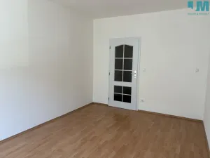 Pronájem bytu 2+kk, Třebíč, 57 m2
