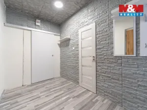 Prodej bytu 2+1, Habartov, Karla Čapka, 52 m2