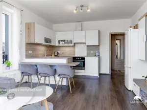 Prodej bytu 2+kk, Plzeň - Valcha, Špačková, 56 m2