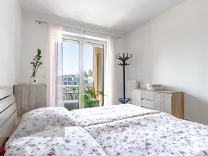 Prodej bytu 2+kk, Plzeň - Valcha, Špačková, 56 m2