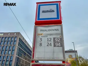 Pronájem bytu 3+1, Praha - Karlín, Molákova, 63 m2