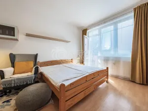 Pronájem bytu 1+kk, Praha - Záběhlice, Záběhlická, 32 m2