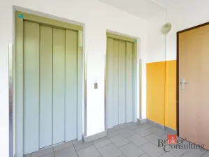 Pronájem bytu 3+1, Praha - Modřany, Urbánkova, 76 m2