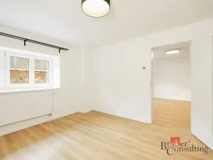 Pronájem bytu 2+1, Praha - Strašnice, Mukařovská, 60 m2