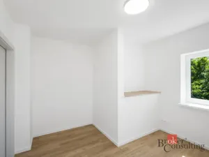 Pronájem bytu 2+kk, Praha - Modřany, Barunčina, 34 m2