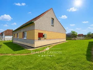 Prodej rodinného domu, Vroutek, Pod Hájem, 130 m2