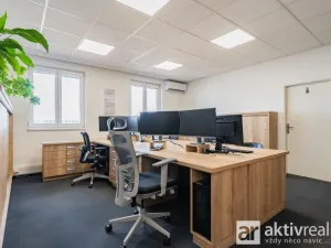 Pronájem kanceláře, Neratovice - Horňátky, 240 m2